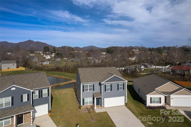 84 Madelyn Dr, Clyde, NC 28721