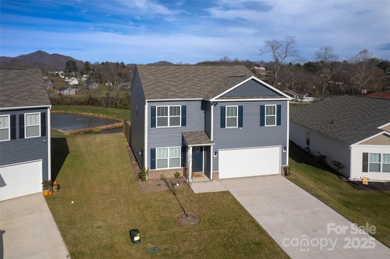 84 Madelyn Dr, Clyde, NC 28721