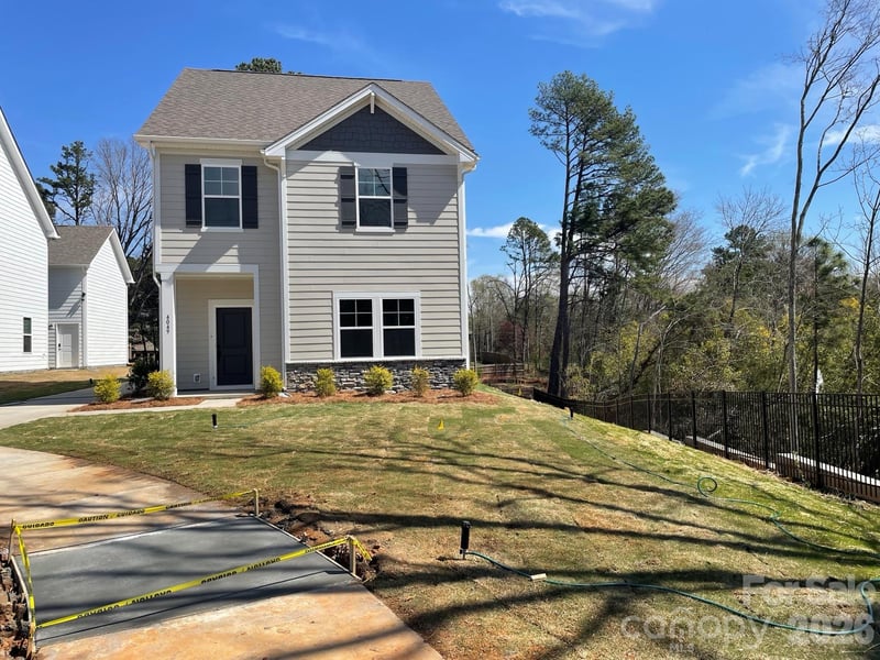 4049 Grommet Ct, Matthews, NC 28105