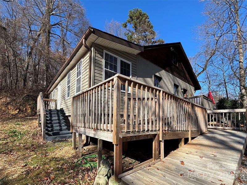 629 Vineyard Rd, Tryon, NC 28782