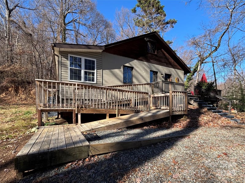 629 Vineyard Rd, Tryon, NC 28782