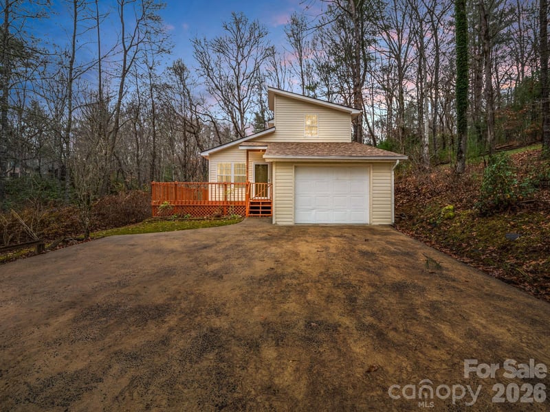 38 Renea Dr, Brevard, NC 28712