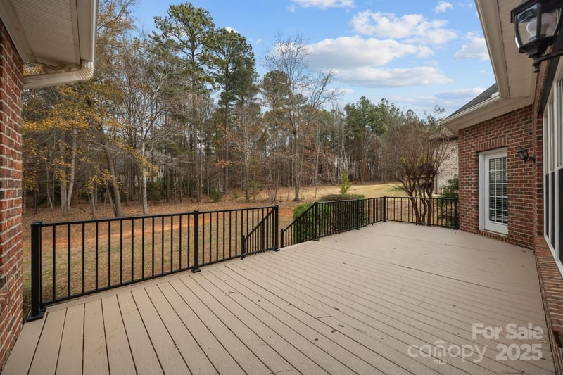 7909 Bay Pointe Dr, Denver, NC 28037