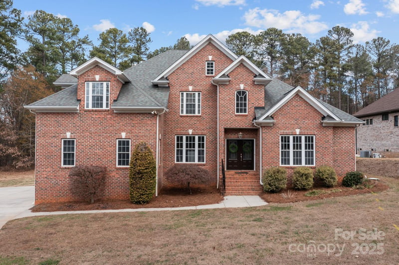 7909 Bay Pointe Dr, Denver, NC 28037