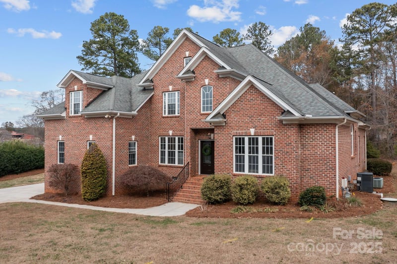 7909 Bay Pointe Dr, Denver, NC 28037