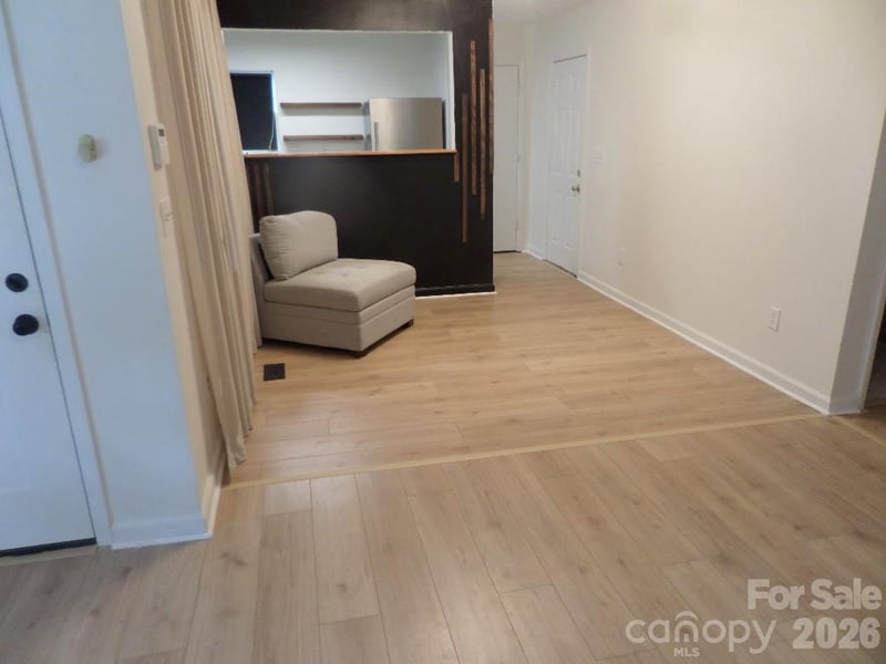 3216 Lasalle St, Charlotte, NC 28216