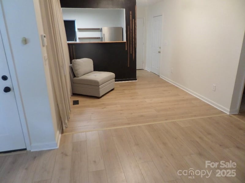 3216 Lasalle St, Charlotte, NC 28216