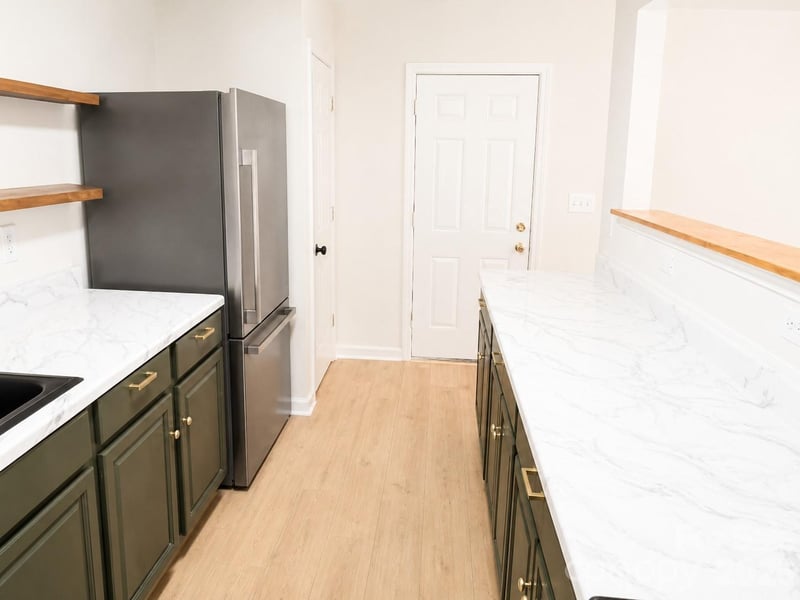 3216 Lasalle St, Charlotte, NC 28216