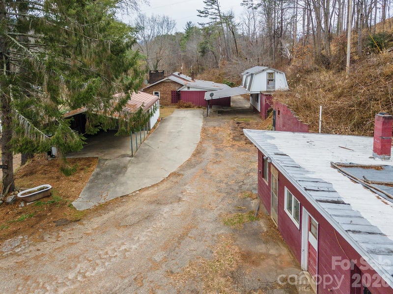 175 - 179 River Ln, Canton, NC 28716