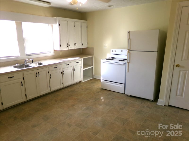 923 Efird St #97, Albemarle, NC 28001