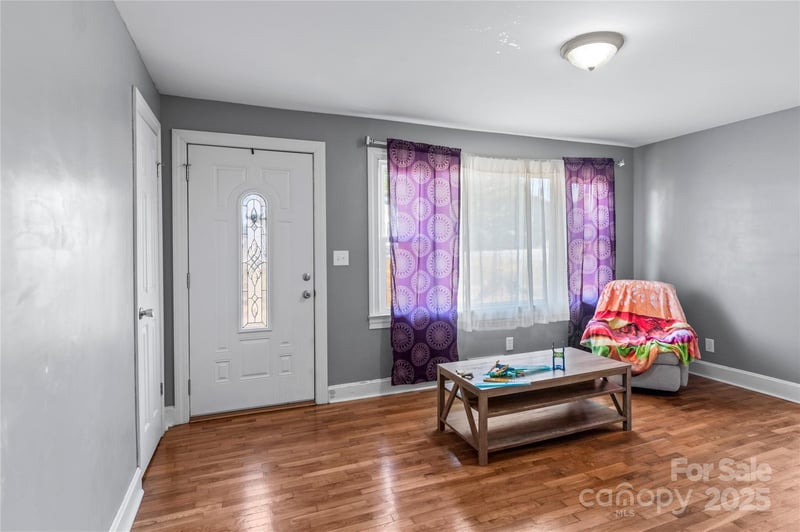 133 South St #99, Elkin, NC 28621