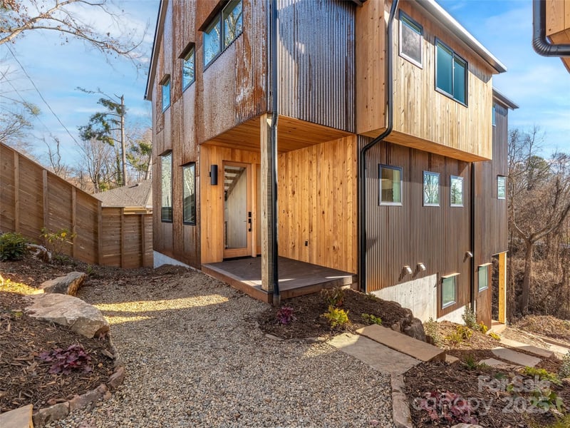 173 Houston Pl, Asheville, NC 28801