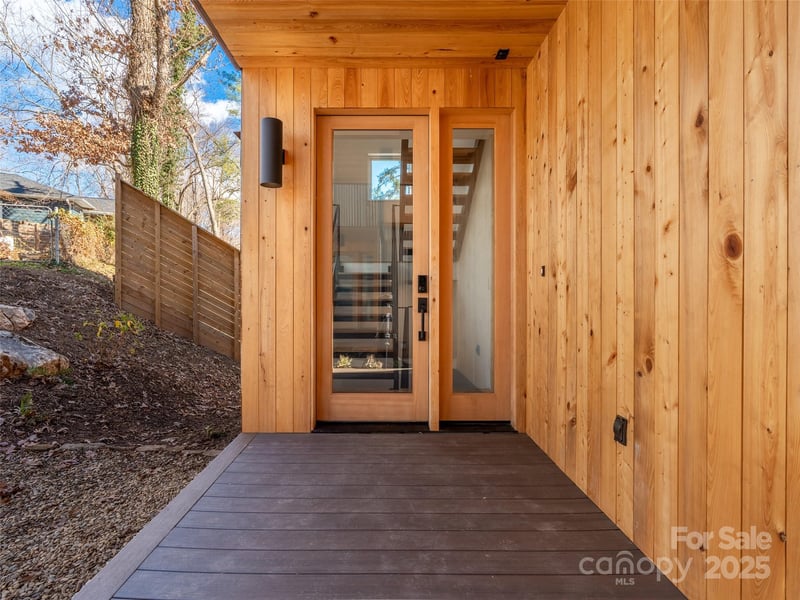 173 Houston Pl, Asheville, NC 28801