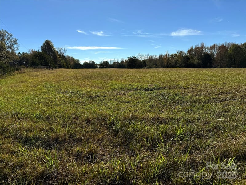992 Potter Rd, Lancaster, SC 29720