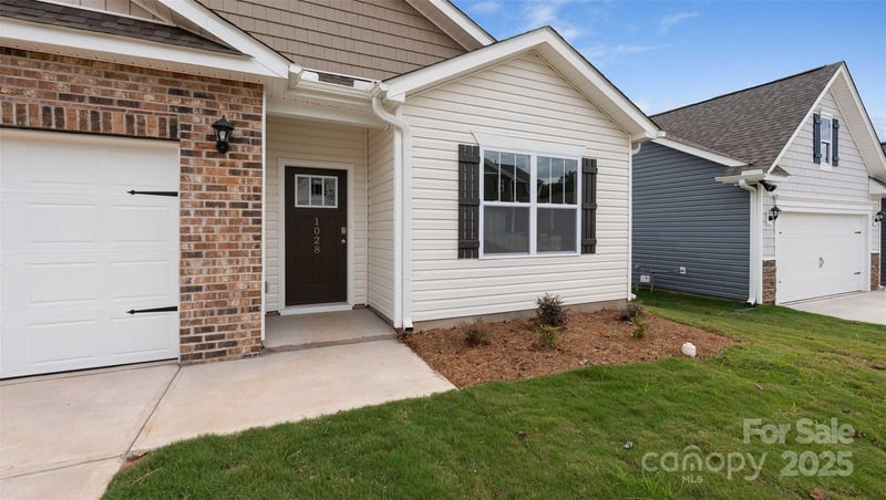 167 Farmwood Trl, Waynesville, NC 28786