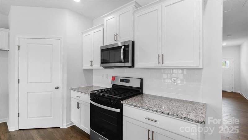 167 Farmwood Trl, Waynesville, NC 28786