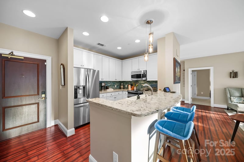 400 Church St #521, Charlotte, NC 28202