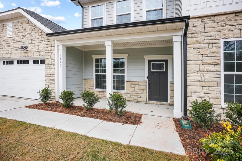 1007 High Bluff Point, Waxhaw, NC 28173