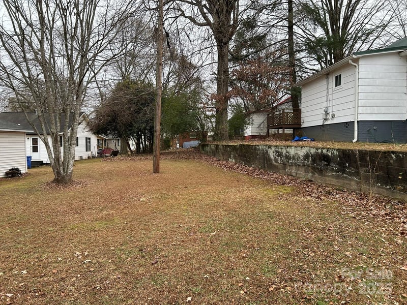153 Autumn Ln, Spindale, NC 28160