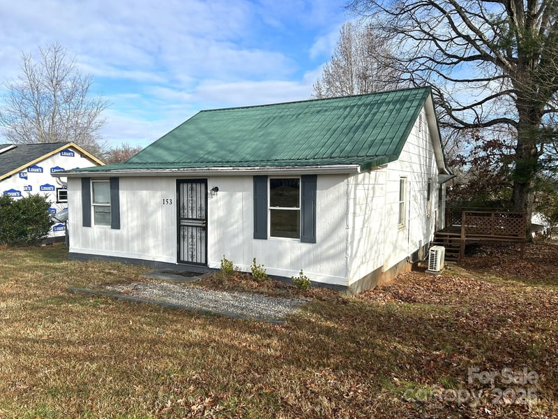 153 Autumn Ln, Spindale, NC 28160