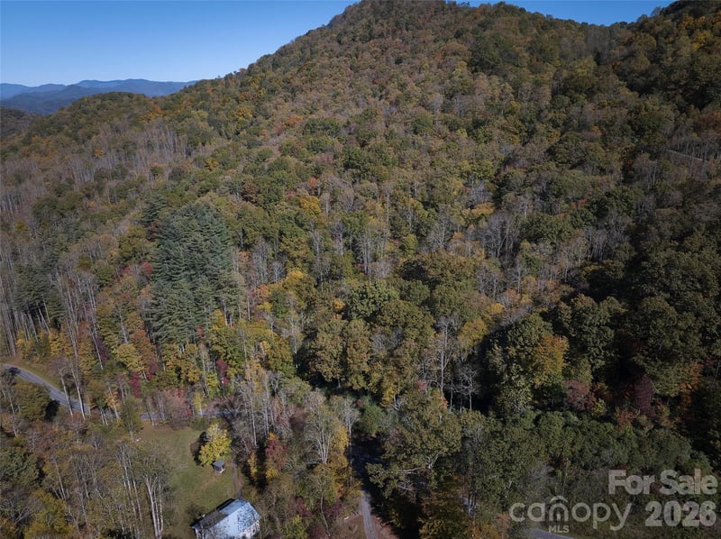0 Treehouse Rd, Whittier, NC 28789