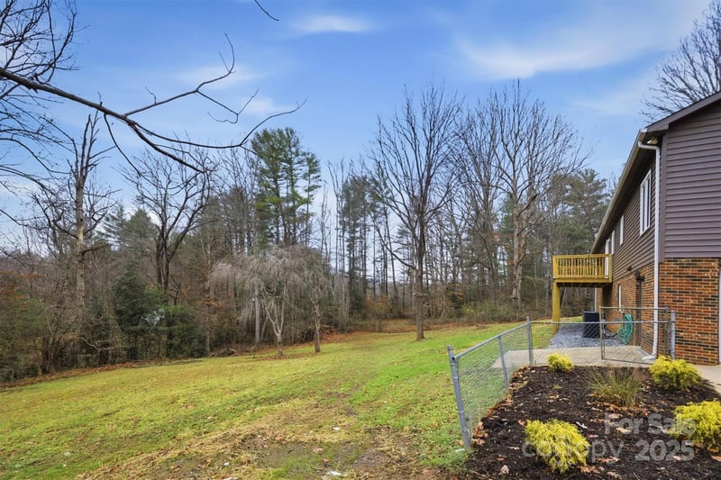 3630 Spencer Ln, Lenoir, NC 28645