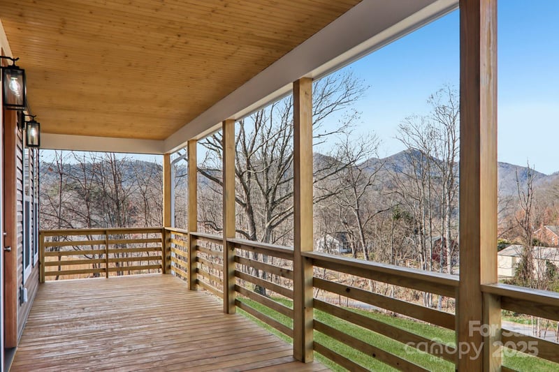 119 Lincoln Ridge Dr #1, Candler, NC 28715