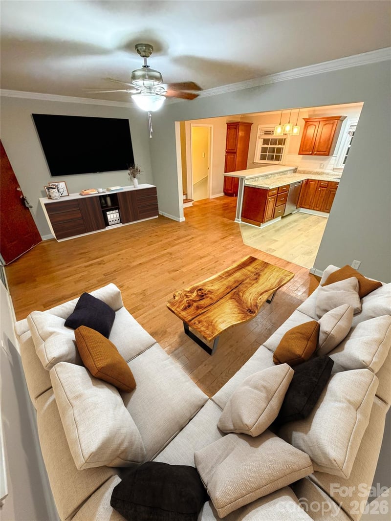 130 Powder Horn Rd, Mooresville, NC 28115