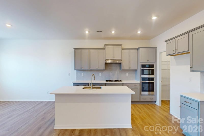 1320 Fremont Dr, Wingate, NC 28174