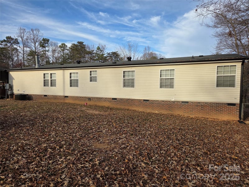 1168 Love Valley Rd, Clover, SC 29710