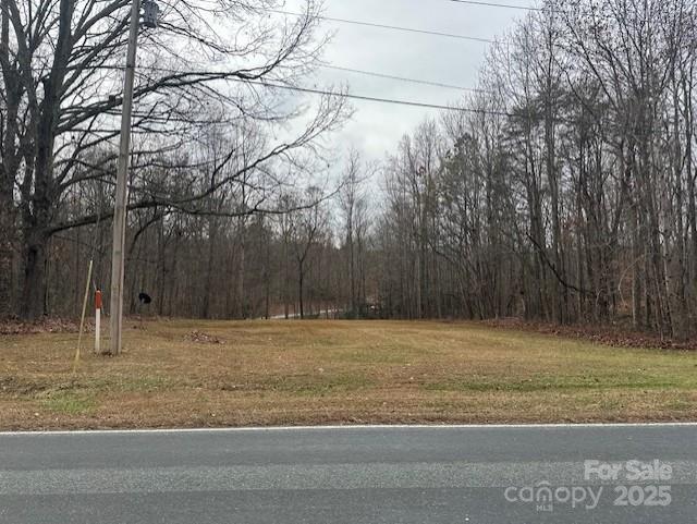 1651 Mollys Backbone Rd, Sherrills Ford, NC 28673
