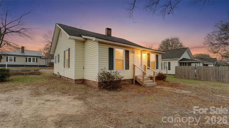 1003 Cannon Blvd, Kannapolis, NC 28083