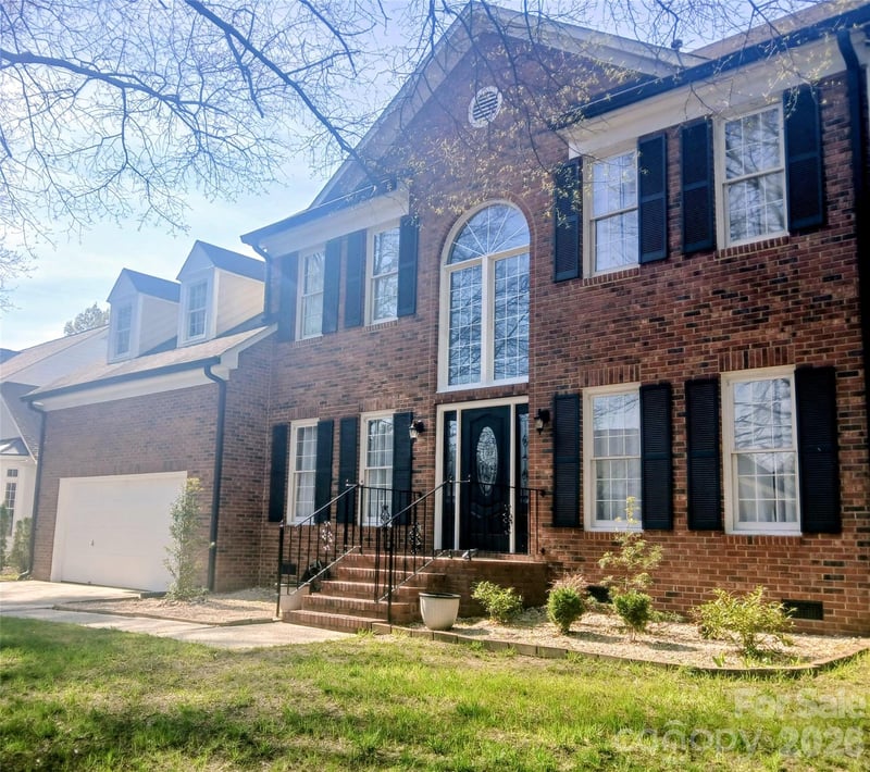 12702 Landing Green Dr, Charlotte, NC 28277