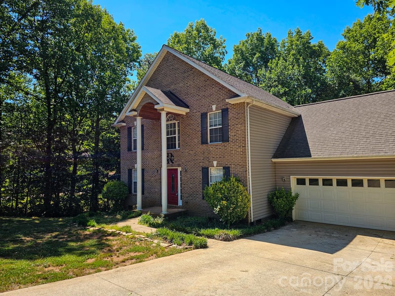 8830 Shepherd Ct, Connelly Springs, NC 28612