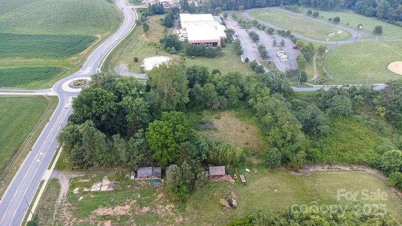 625 Vance St, Waynesville, NC 28786