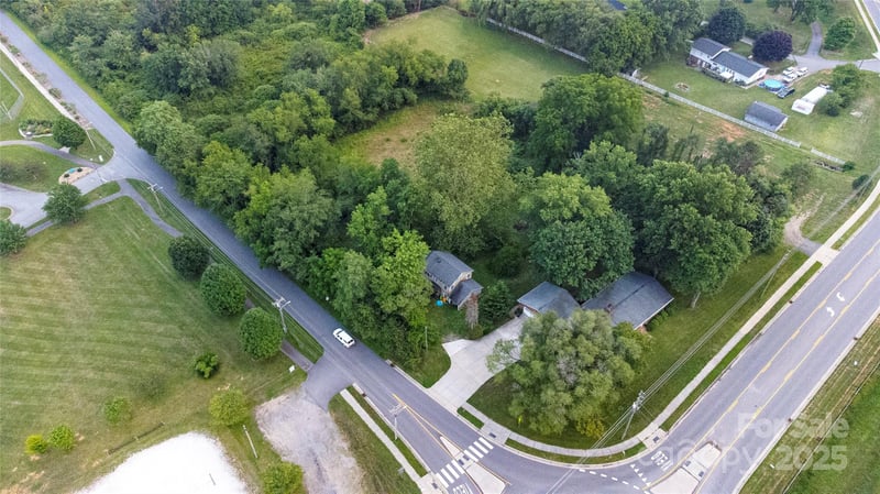 625 Vance St, Waynesville, NC 28786
