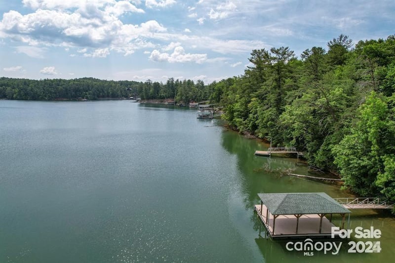 597 Peninsula Reserve Rd #34, Nebo, NC 28761