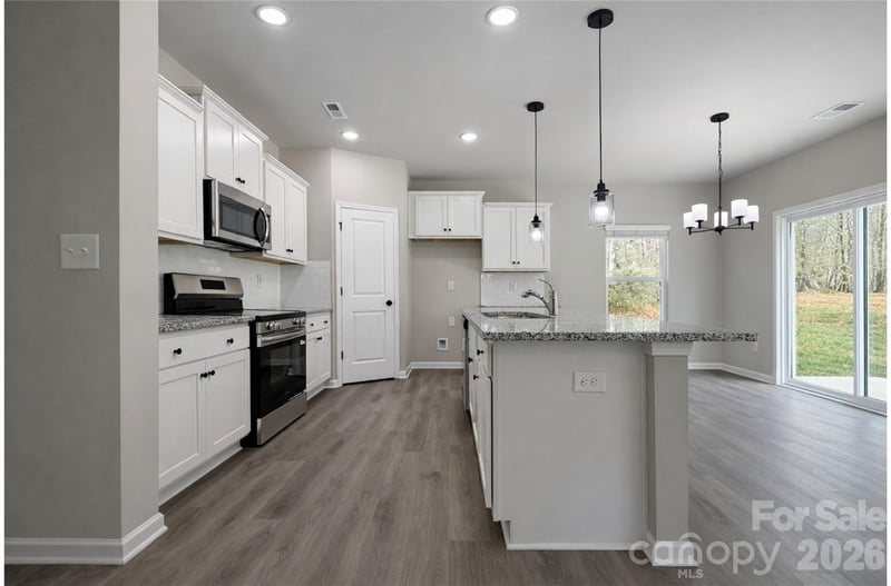 7504 Gwynne Hill Rd, Charlotte, NC 28215