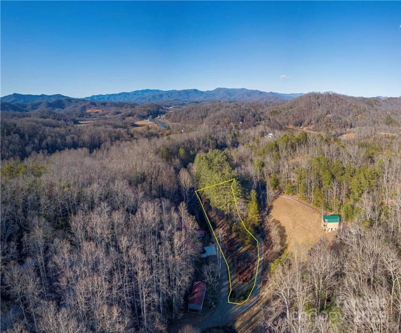 00 Cougar Ln, Whittier, NC 28789