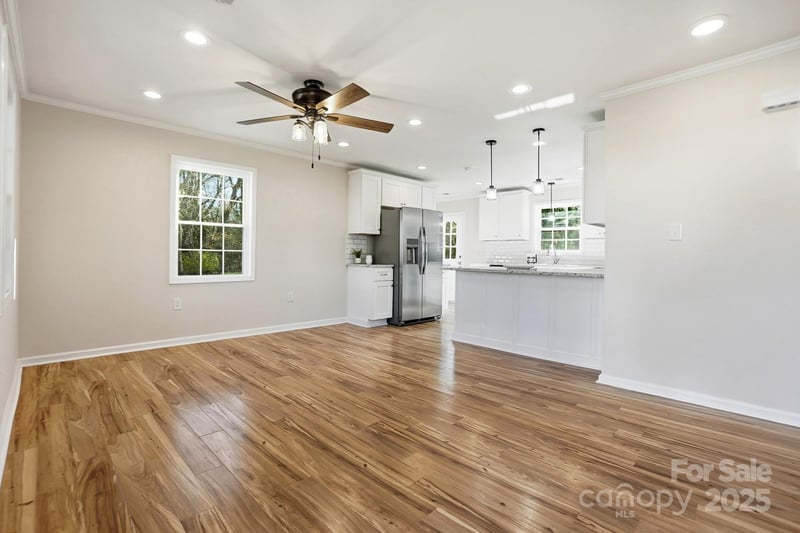 1015 6th Avenue B Ave, Gastonia, NC 28052