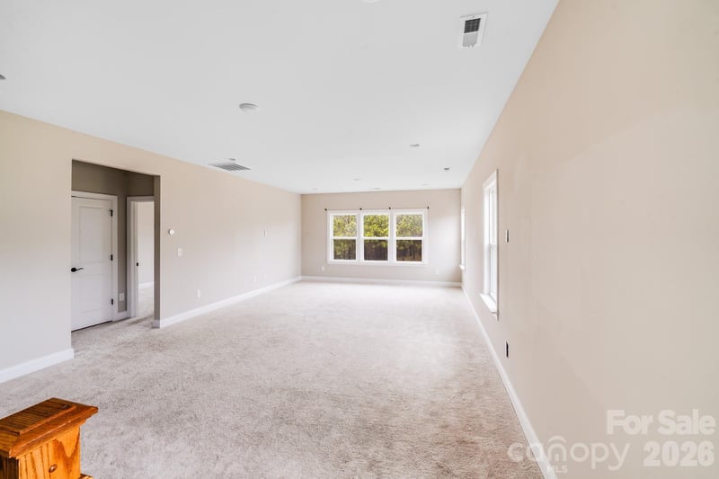 16004 Deer River Rd, Charlotte, NC 28278