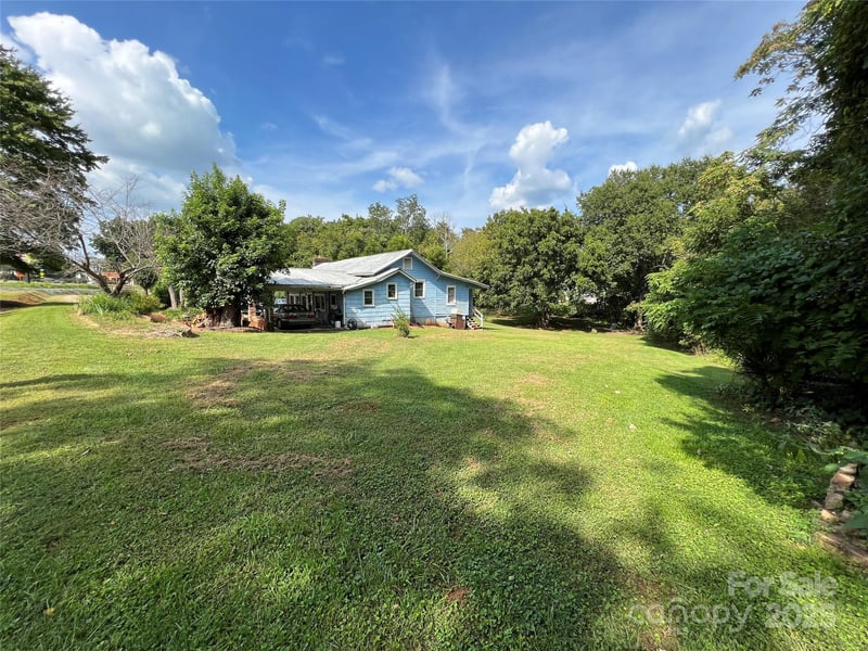 144 St Helena Dr, Rutherfordton, NC 28139