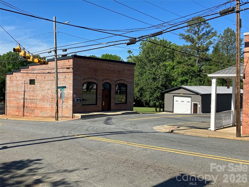 157 Main St, Bostic, NC 28018