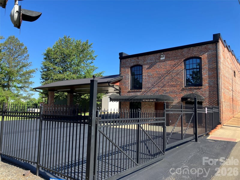157 Main St, Bostic, NC 28018