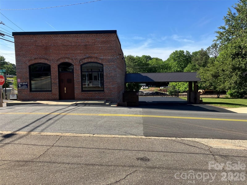 157 Main St, Bostic, NC 28018