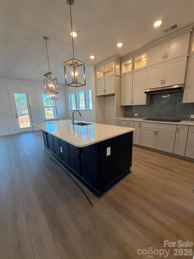 6104 Westheart Way, Charlotte, NC 28278
