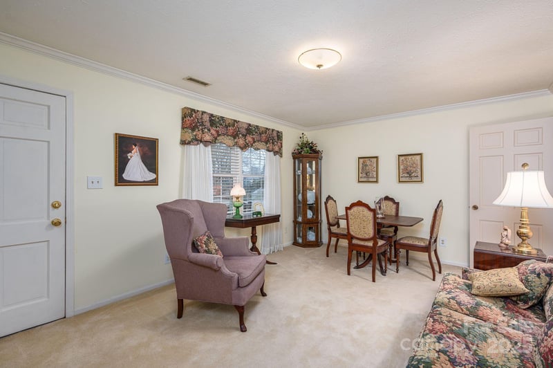 113 Old Stagecoach Rd, Lawndale, NC 28090
