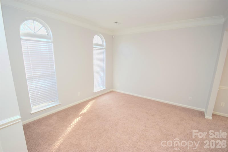 10214 Stoneykirk Ln, Charlotte, NC 28269