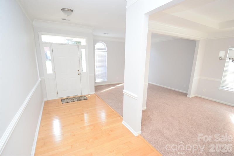 10214 Stoneykirk Ln, Charlotte, NC 28269