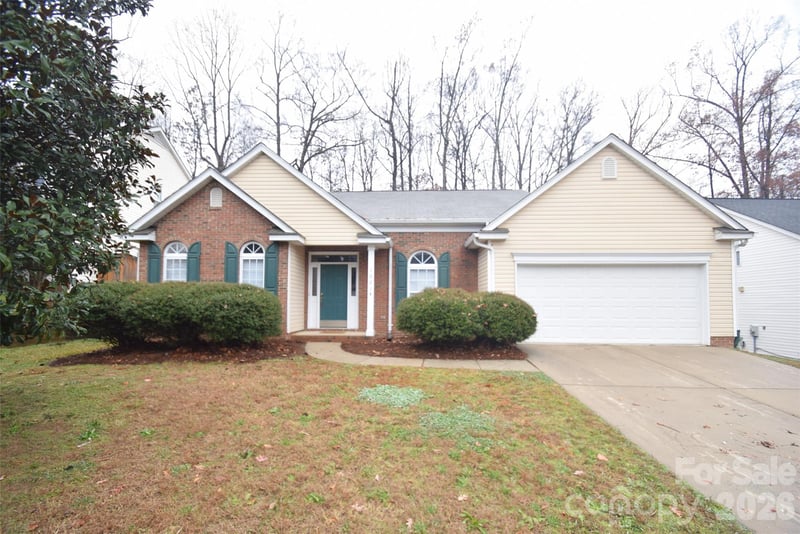 10214 Stoneykirk Ln, Charlotte, NC 28269
